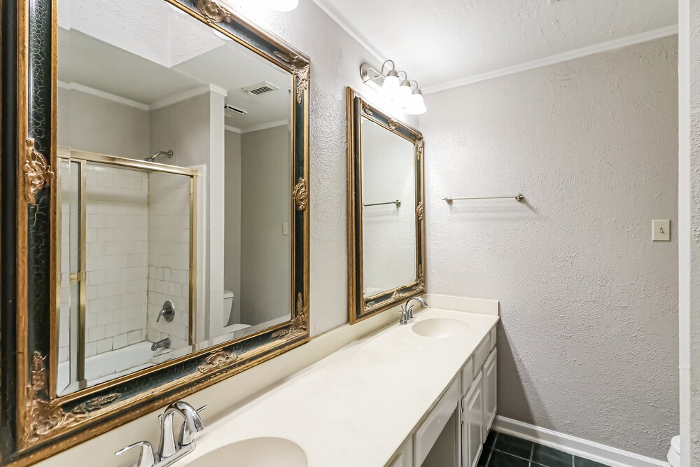 Building Photo - 15127 Camino Del Sol Dr