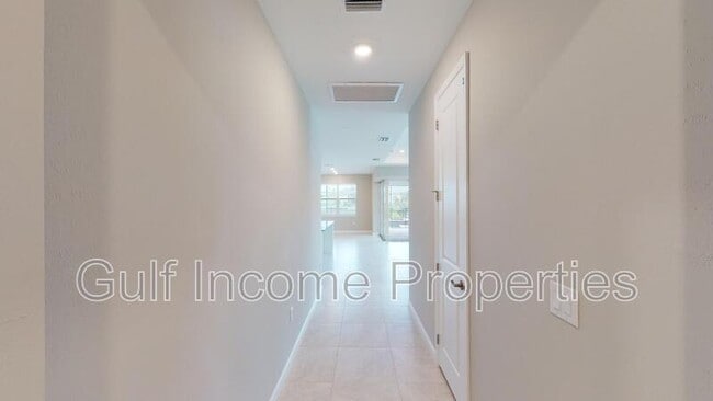 Building Photo - 25569 Emerald Bnd Cir