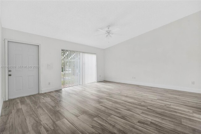 Building Photo - 20424 NW 15th Ave