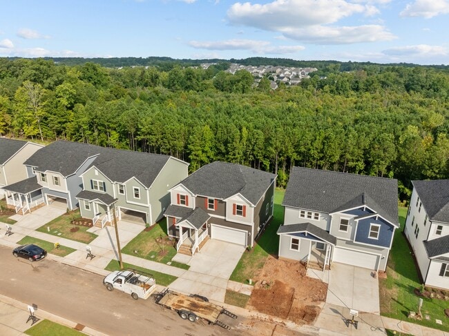 Building Photo - 1349 Underbrush Dr