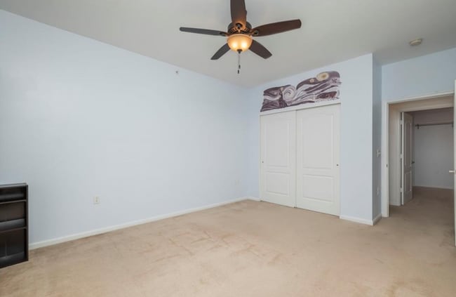 Building Photo - 920 Southmoor Dr