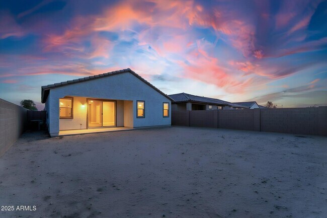 Building Photo - 8344 N 170th Ln