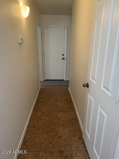 Building Photo - 887 W Desert Hills Dr