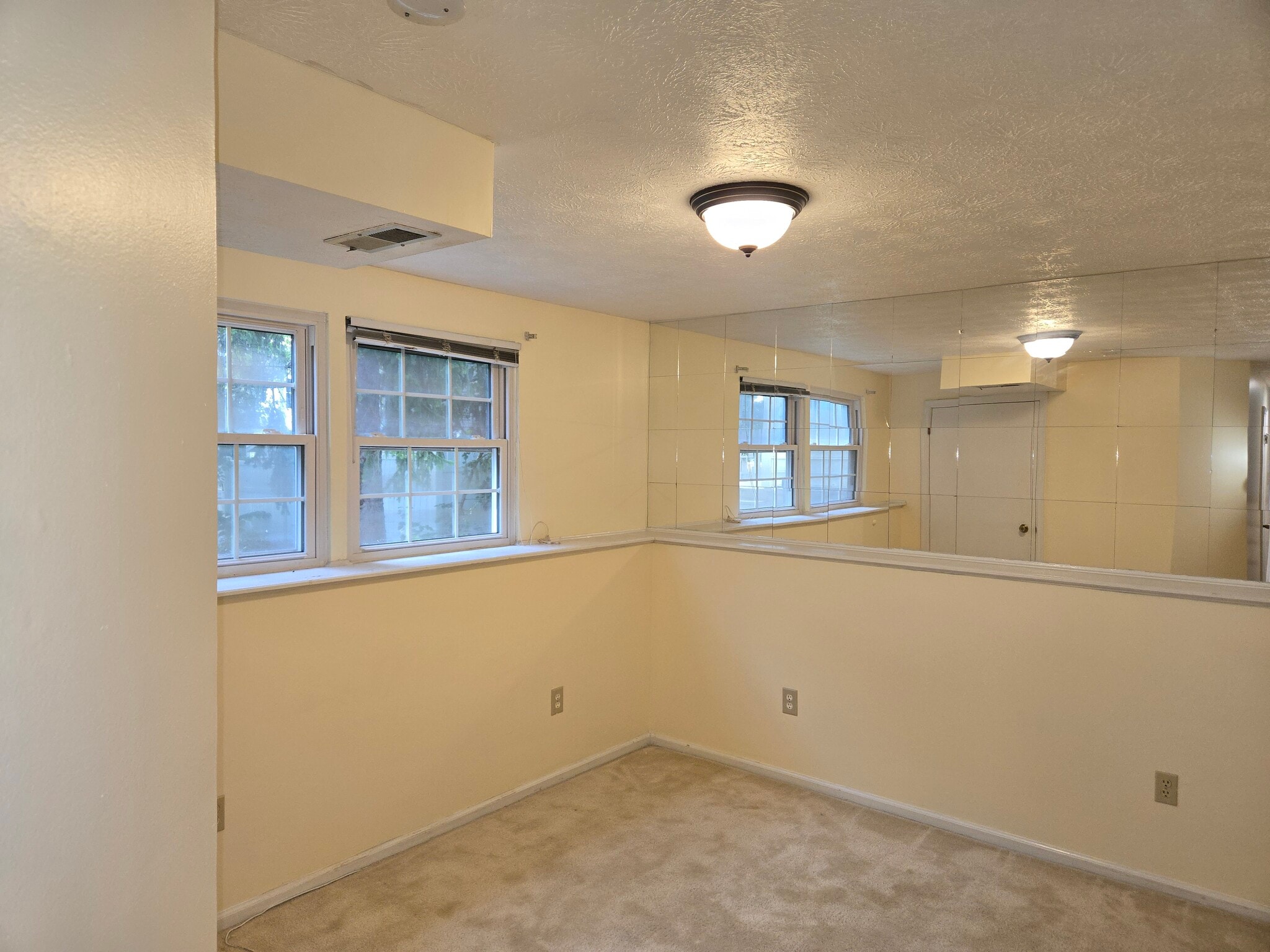 Building Photo - 7857 Cobdon Ave