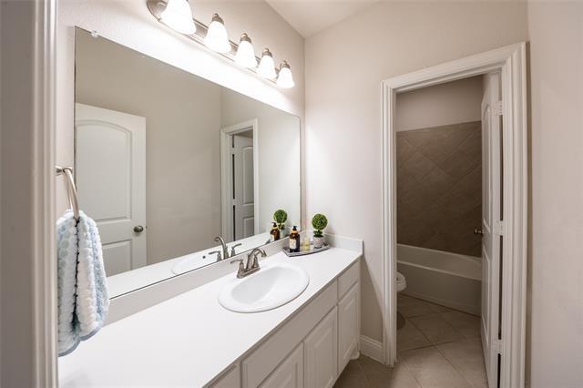Building Photo - 2817 Diamondback Dr