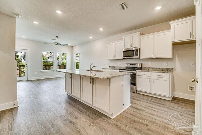 Building Photo - 7917 Sweet Retreat Ln