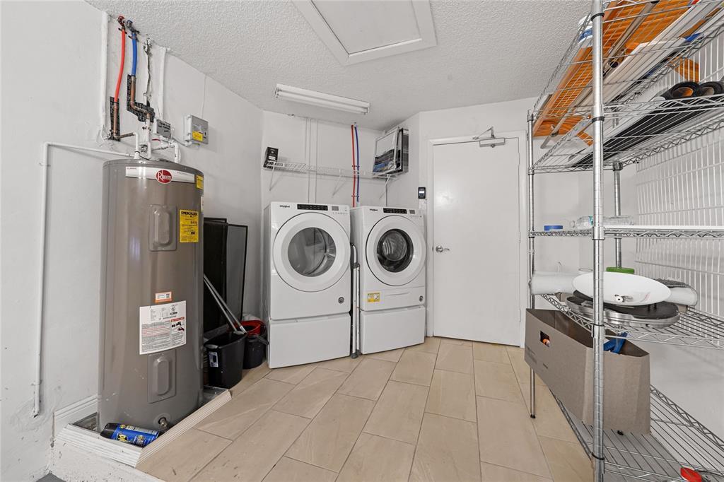 Building Photo - 344 NW 94th Ter