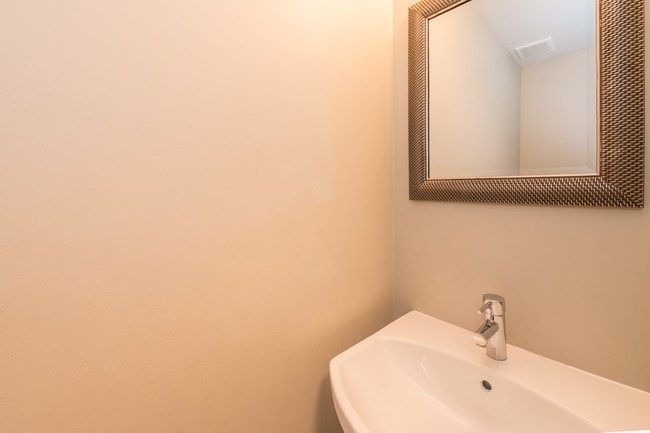 Building Photo - Available Now! Modern Row House in the Heart of Foggy Bottom with 1 Car Garage!