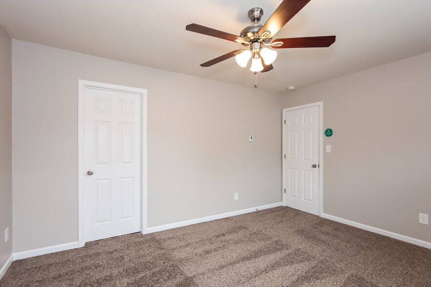 Building Photo - 7228 Cypress Ridge Dr