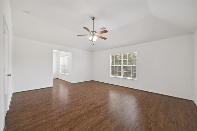 Building Photo - 6738 Haven Forest Ln
