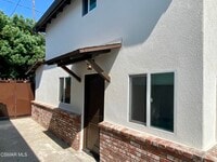 Building Photo - 423 Saratoga St