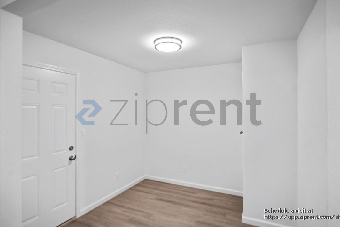 Building Photo - 29215 Dixon St