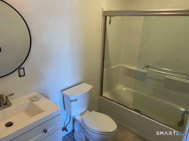 Building Photo - 114 East Ave