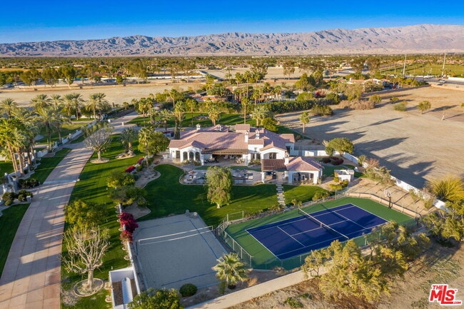 Building Photo - 50350 Vista Montana Rd