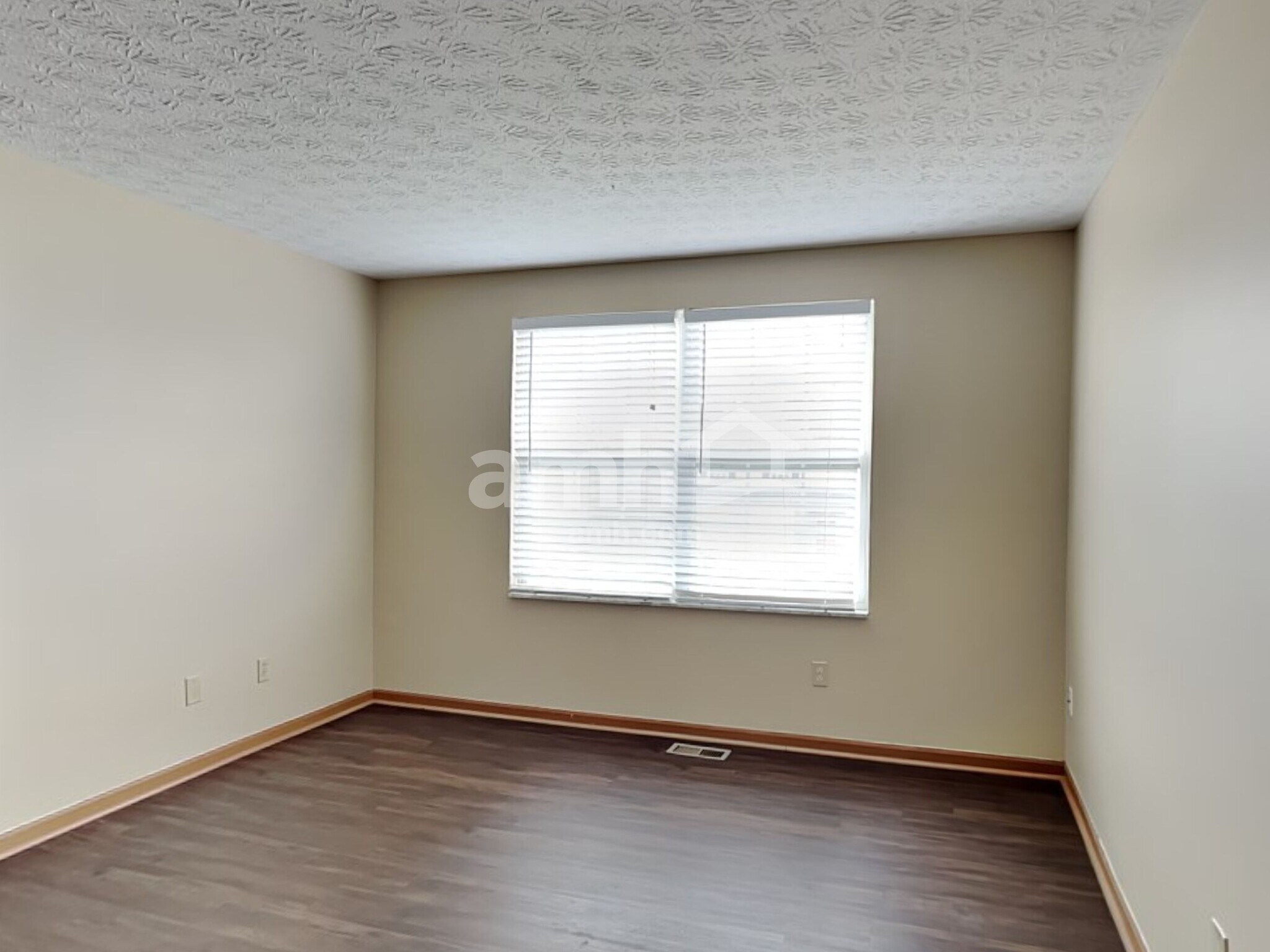 Building Photo - 4226 Sestos Dr
