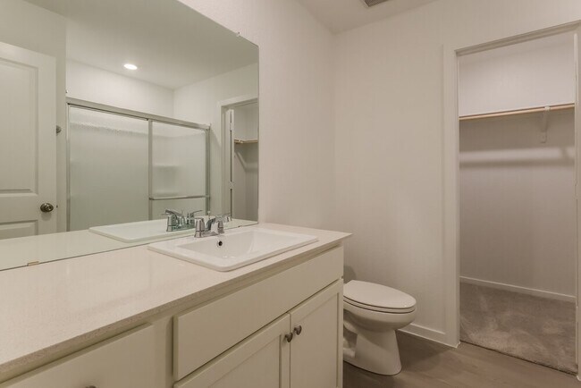 Building Photo - 15254 Abella Dr