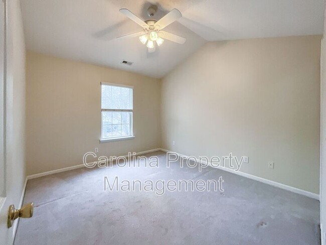 Building Photo - 217 Arlington Downs Blvd