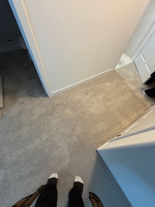 Building Photo - 3 Bed 3 Bath Townhome