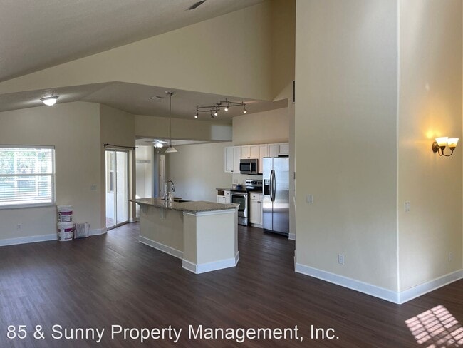 Building Photo - 5 br, 2 bath House - 5361 Somerville Dr