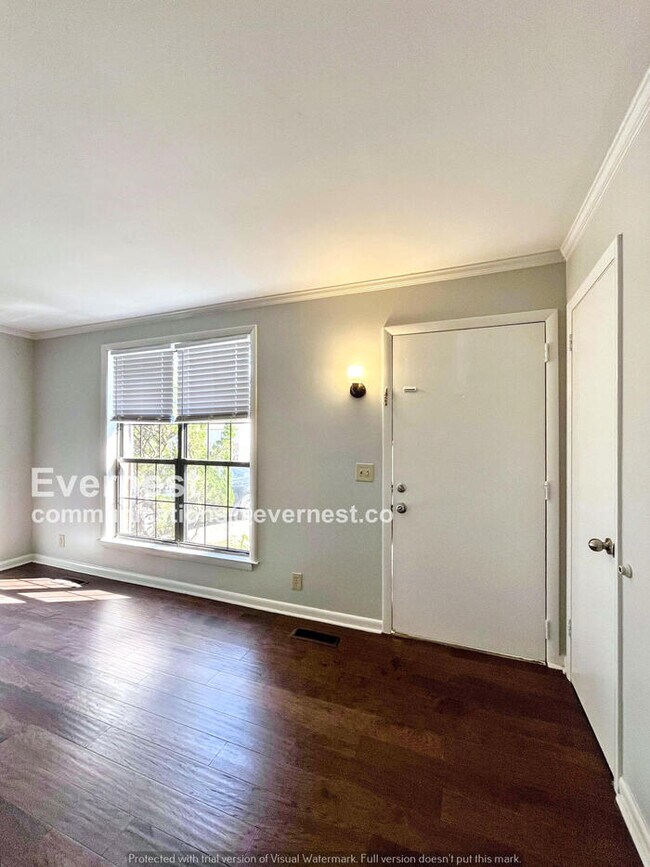 Building Photo - 209 Panamint Dr