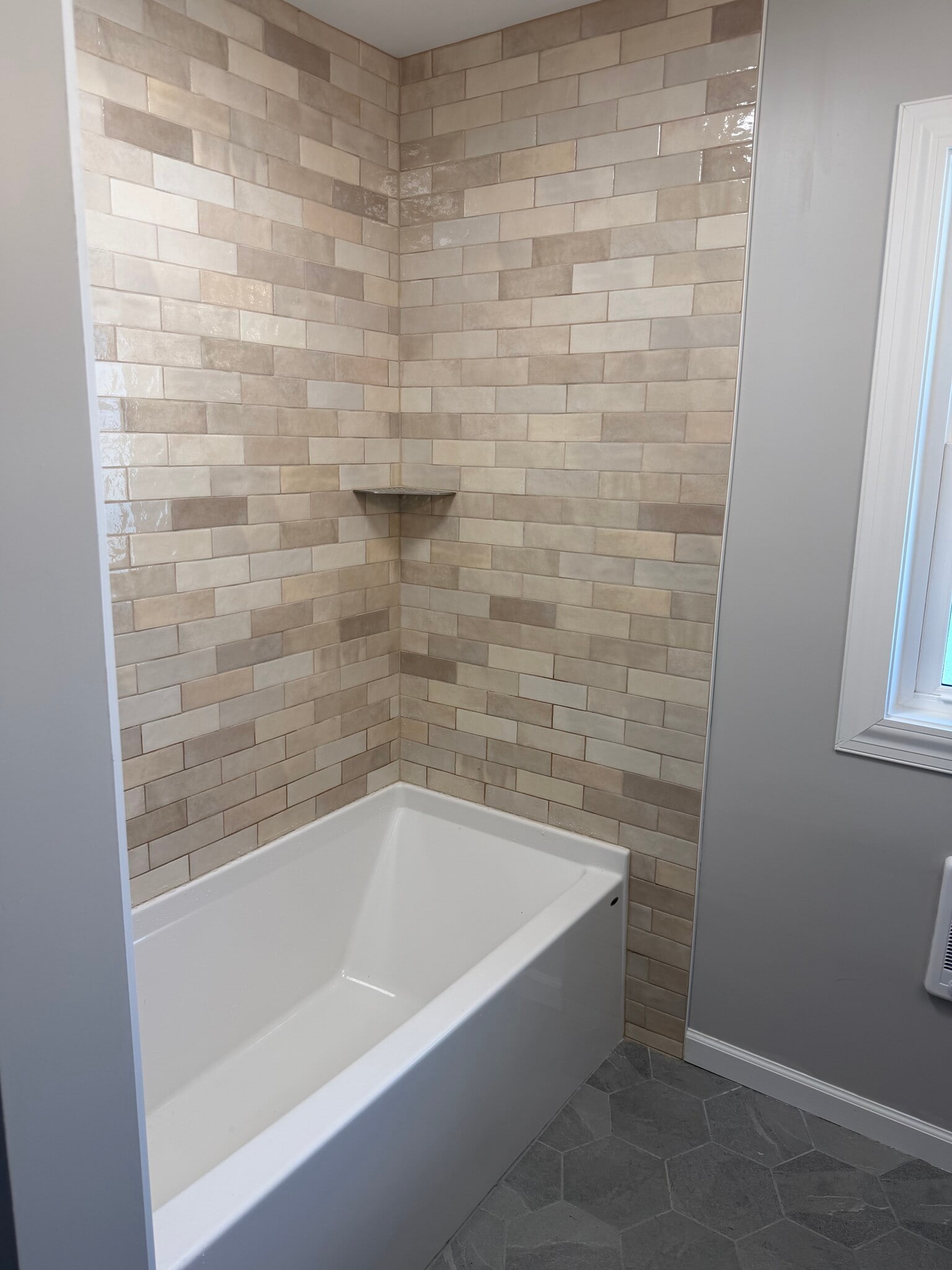 Building Photo - 301 Holland St