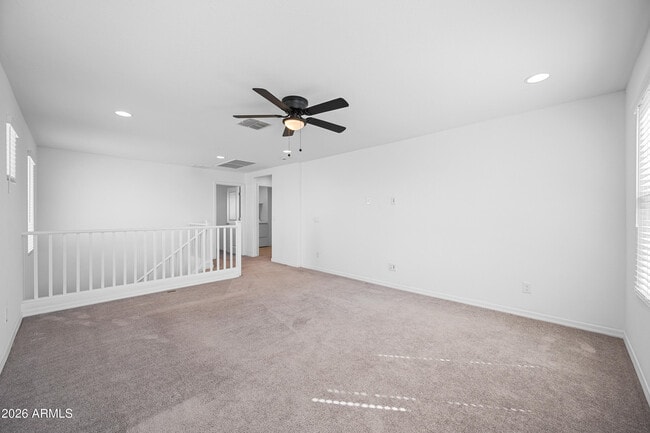 Building Photo - 8926 W Oregon Ave