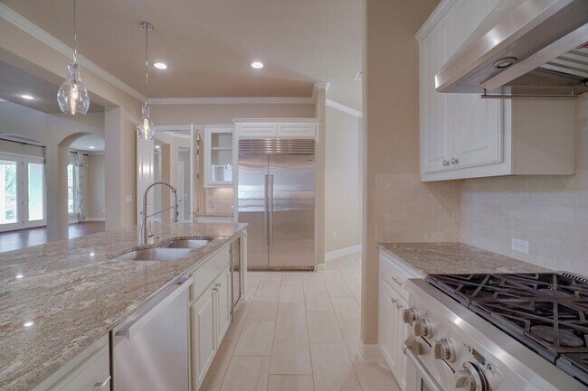 Building Photo - 1520 Morning Moon Cir