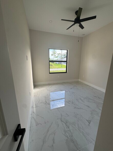 Building Photo - 4829 29th St SW