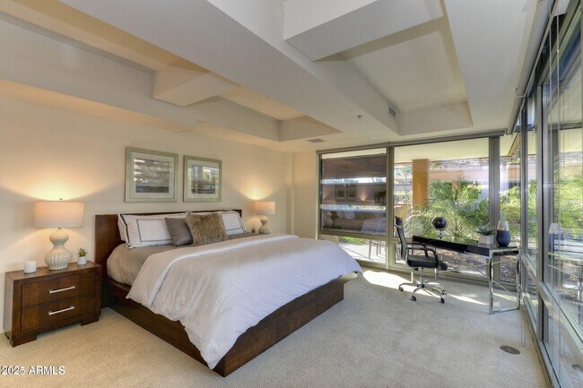 Building Photo - 7141 E Rancho Vista Dr