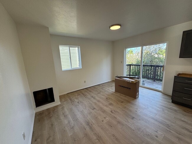 Building Photo - FULLY GUTTED & RENOVATED 4-Bedroom Condo N...