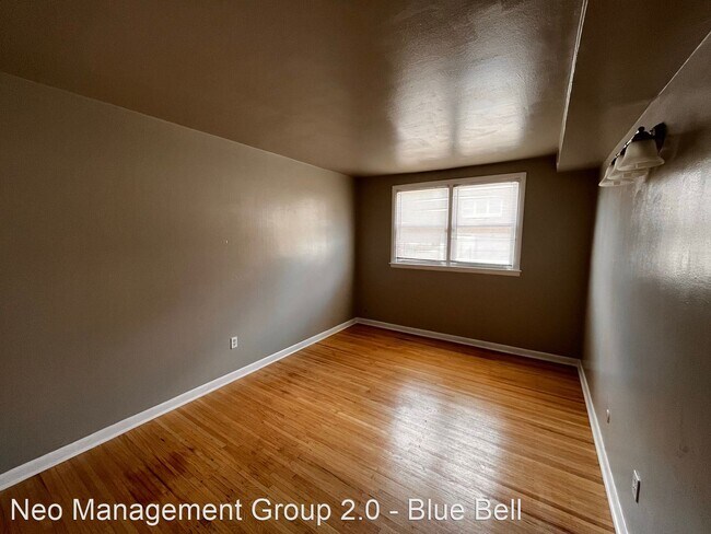 Building Photo - 2 br, 1 bath House - 6901-29 Valley Ave Un...