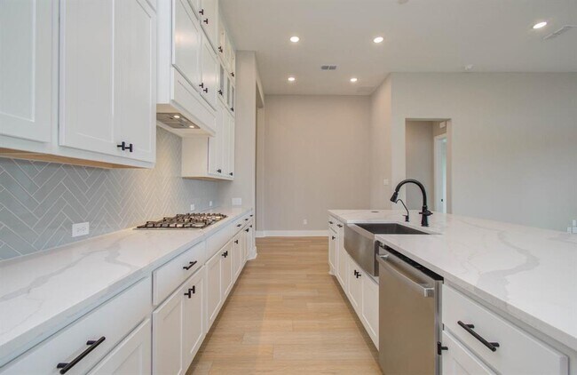 Building Photo - 7410 Pecan Brk Ln