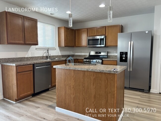 Building Photo - 8737 Cicada St