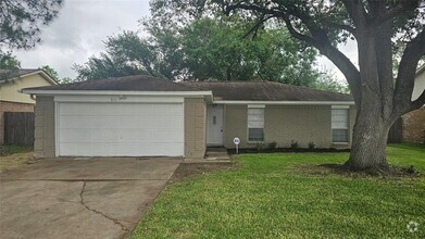 Building Photo - 5111 Scottwood Dr