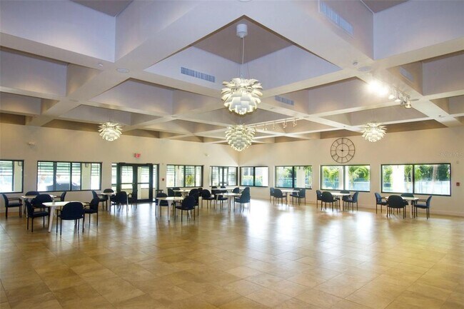 Building Photo - 612 Bird Bay Dr W