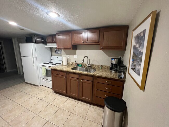 Kitchen - 2649 W 26th Ave