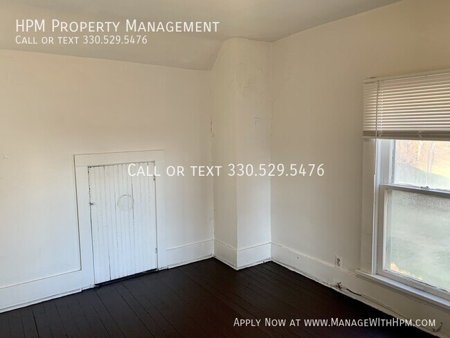 Building Photo - 1721 3rd St SE