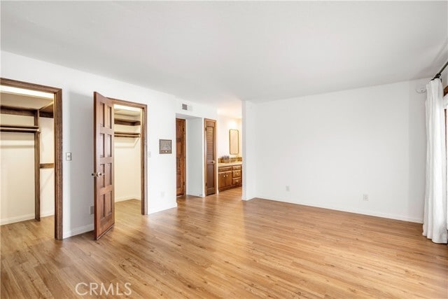 Building Photo - 472 36th St