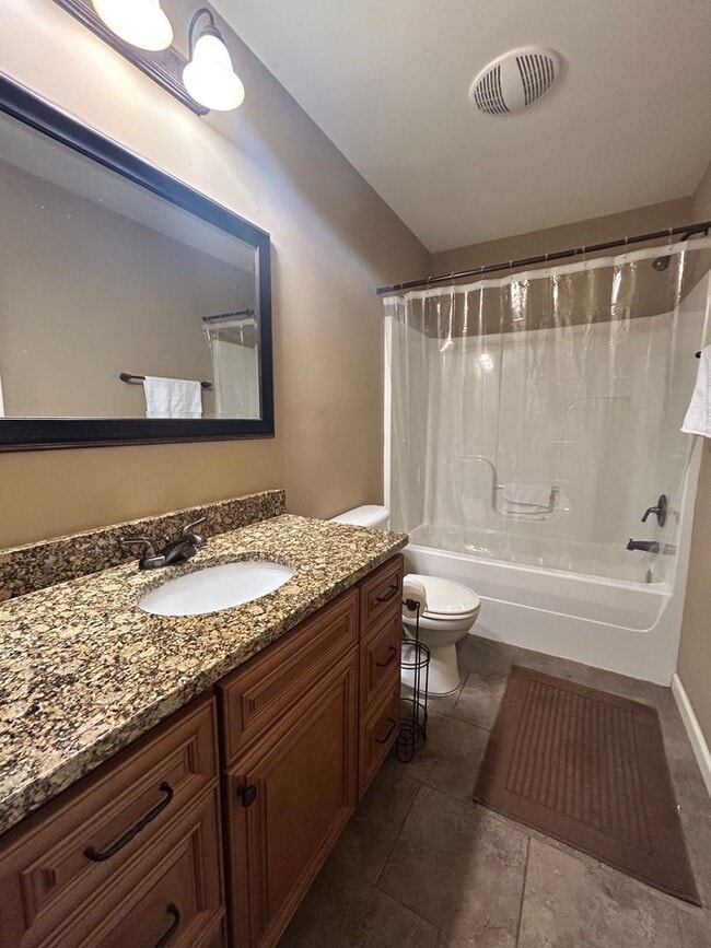 Building Photo - 2218 Turnbury Lane