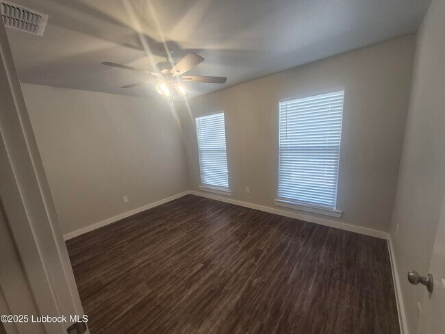Building Photo - 2144 Kirksey Ave