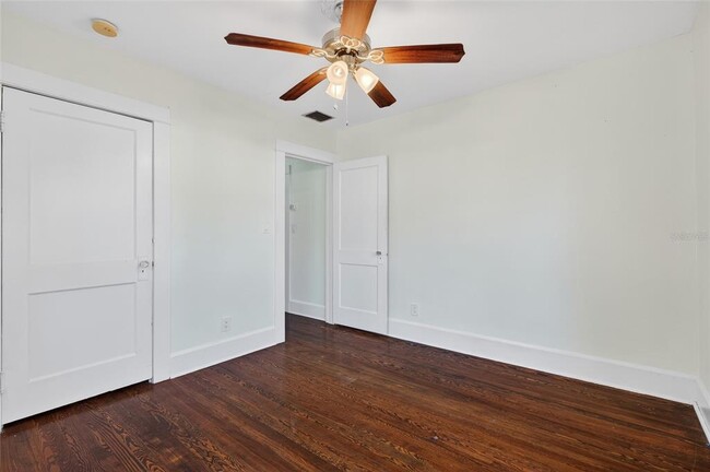 Building Photo - 2905 14th St N