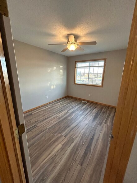 Building Photo - 7425 Wistful Vista Dr