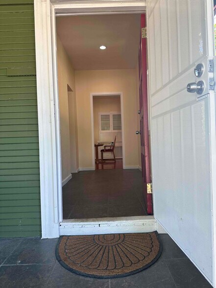 Building Photo - 3708 4th Ave