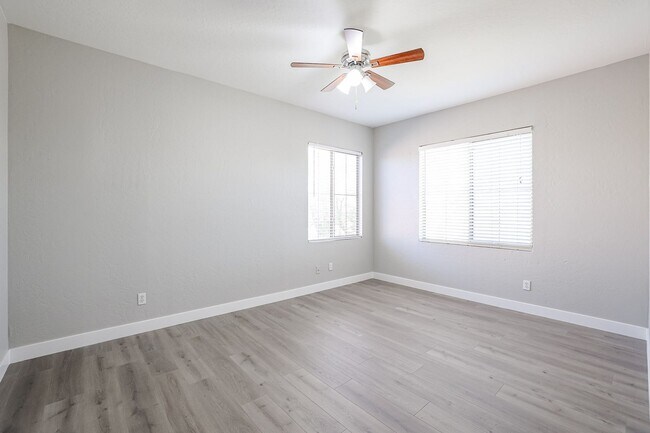 Building Photo - COMING SOON!! INCREDIBLE 5-BEDROOM 3 BATH, ALMOST 4000 SFT IN CORE CHANDLER