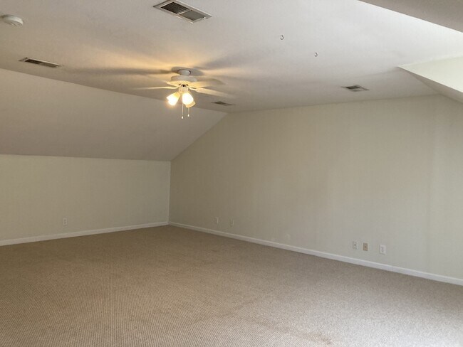 Building Photo - 2566 Leprechaun Ln