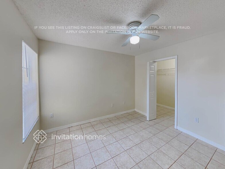 Building Photo - 957 NW 128th Pl