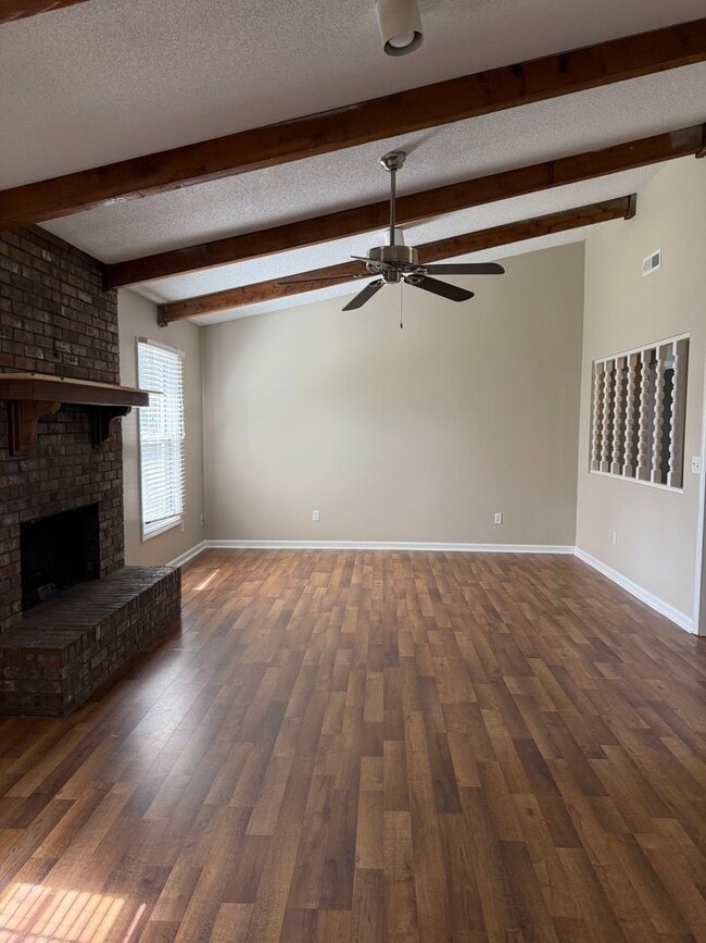 Building Photo - 103 Chickasaw Rd