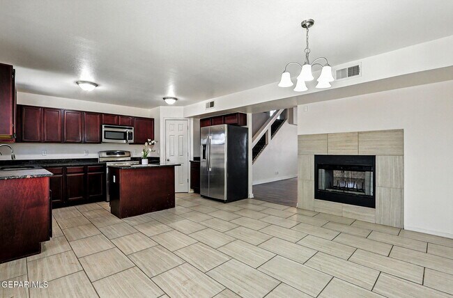 Building Photo - 5052 Silver Cholla Dr