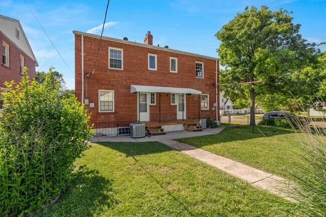 Building Photo - 3902 Berger Ave