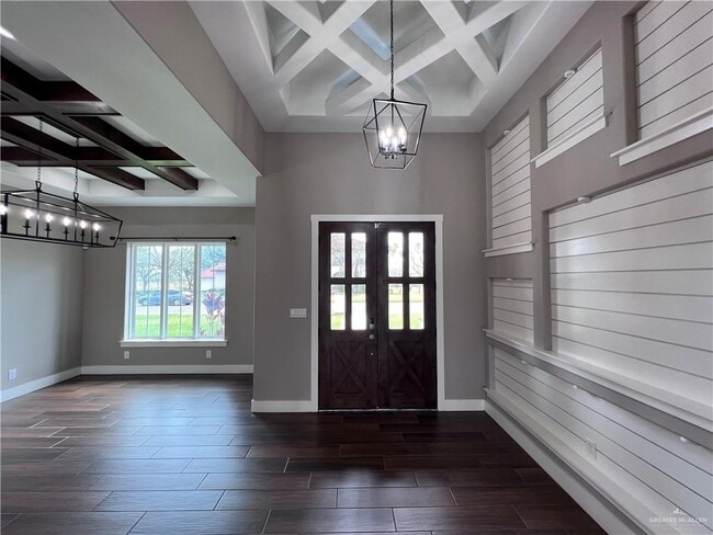 Building Photo - 5605 E Pecan Dr